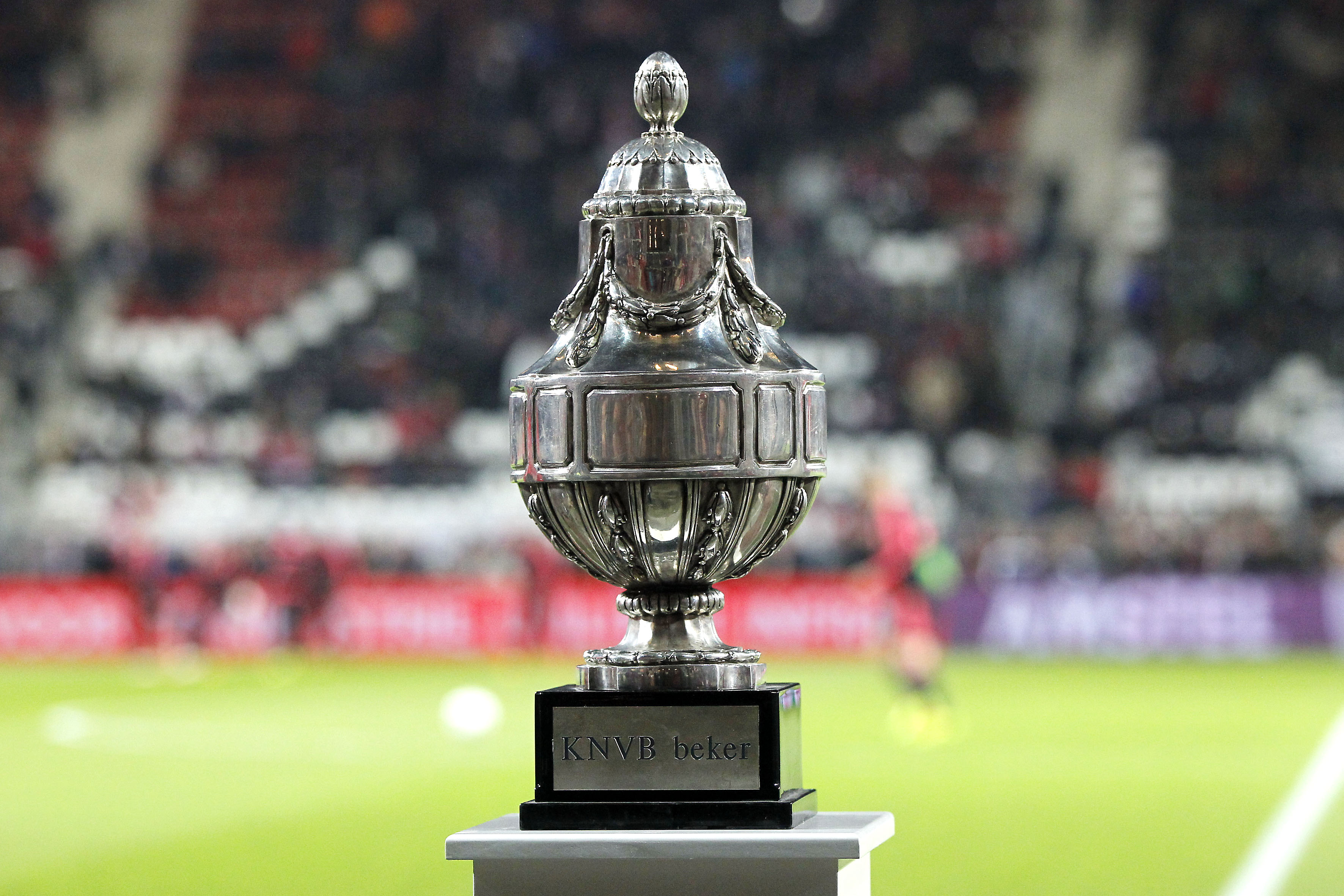 Get Eredivisie Trophy Pictures