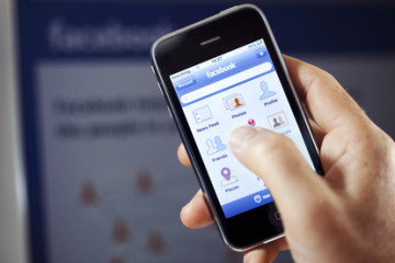 Facebook app on mobile phone