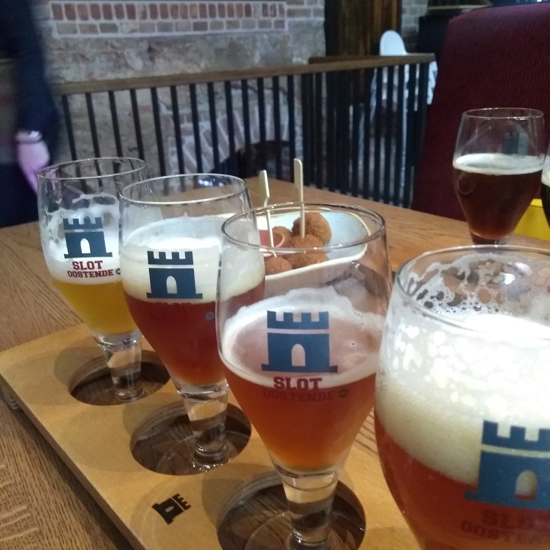 De verkoop van Nederlands bier daalt door belastingen en slecht weer