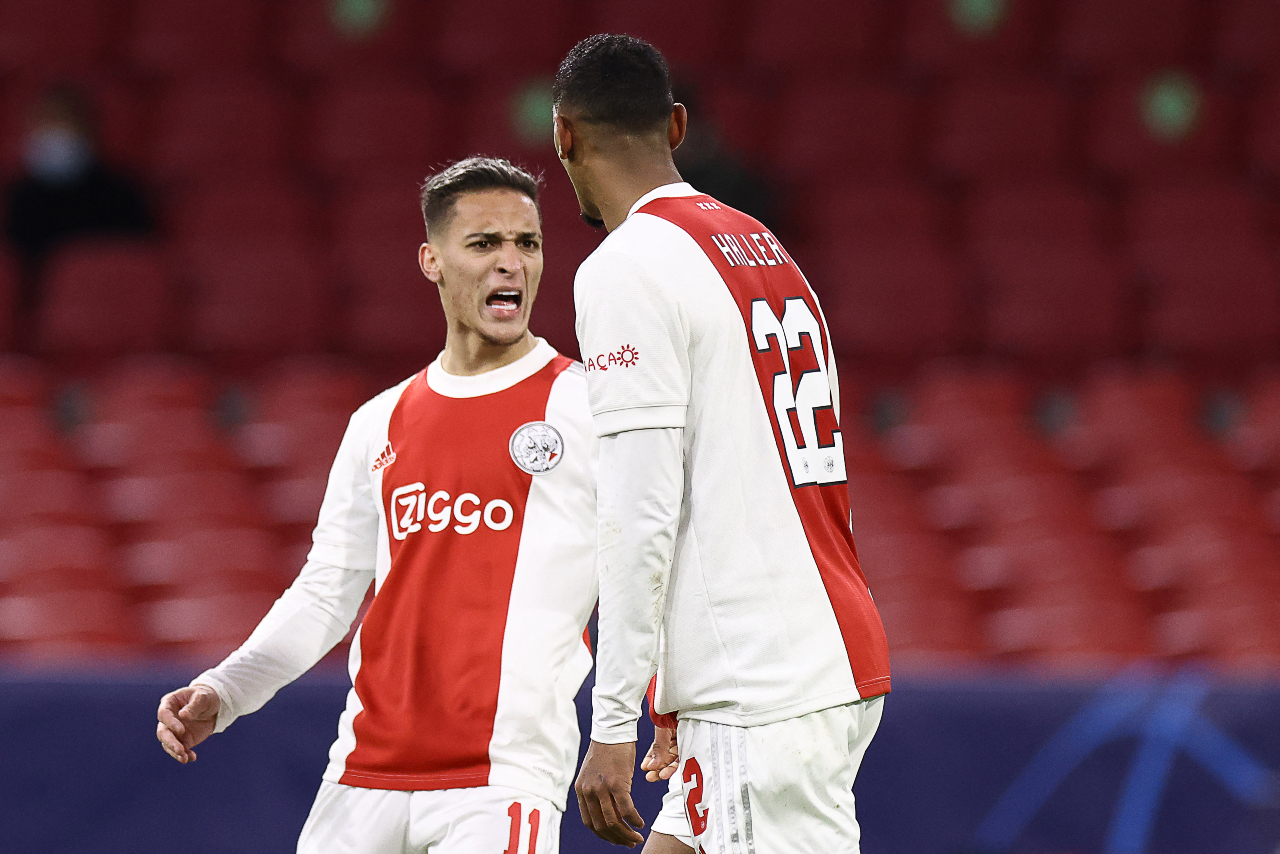 Ajax complete 100% Champions League record with 4-2 win over Sporting DutchNews.nl