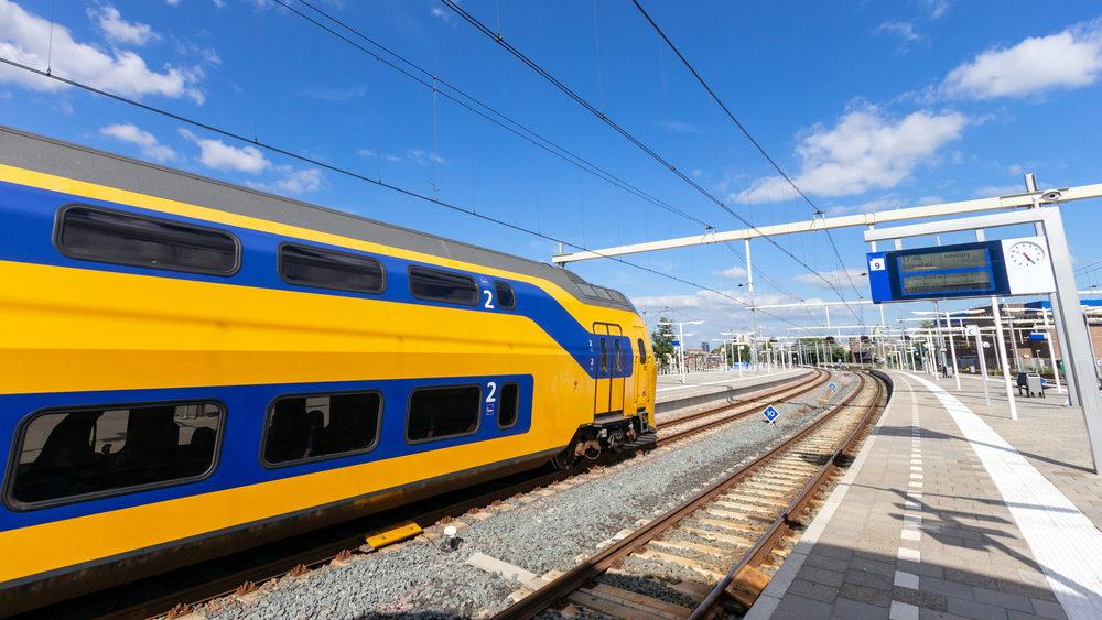 Cabinet agrees to more faster trains to Brussels from 2025