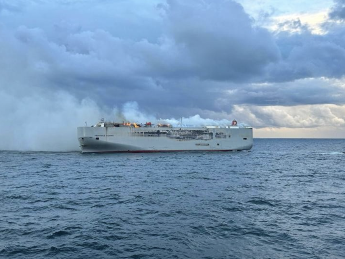 One person killed in cargo ship fire north of Ameland - DutchNews.nl