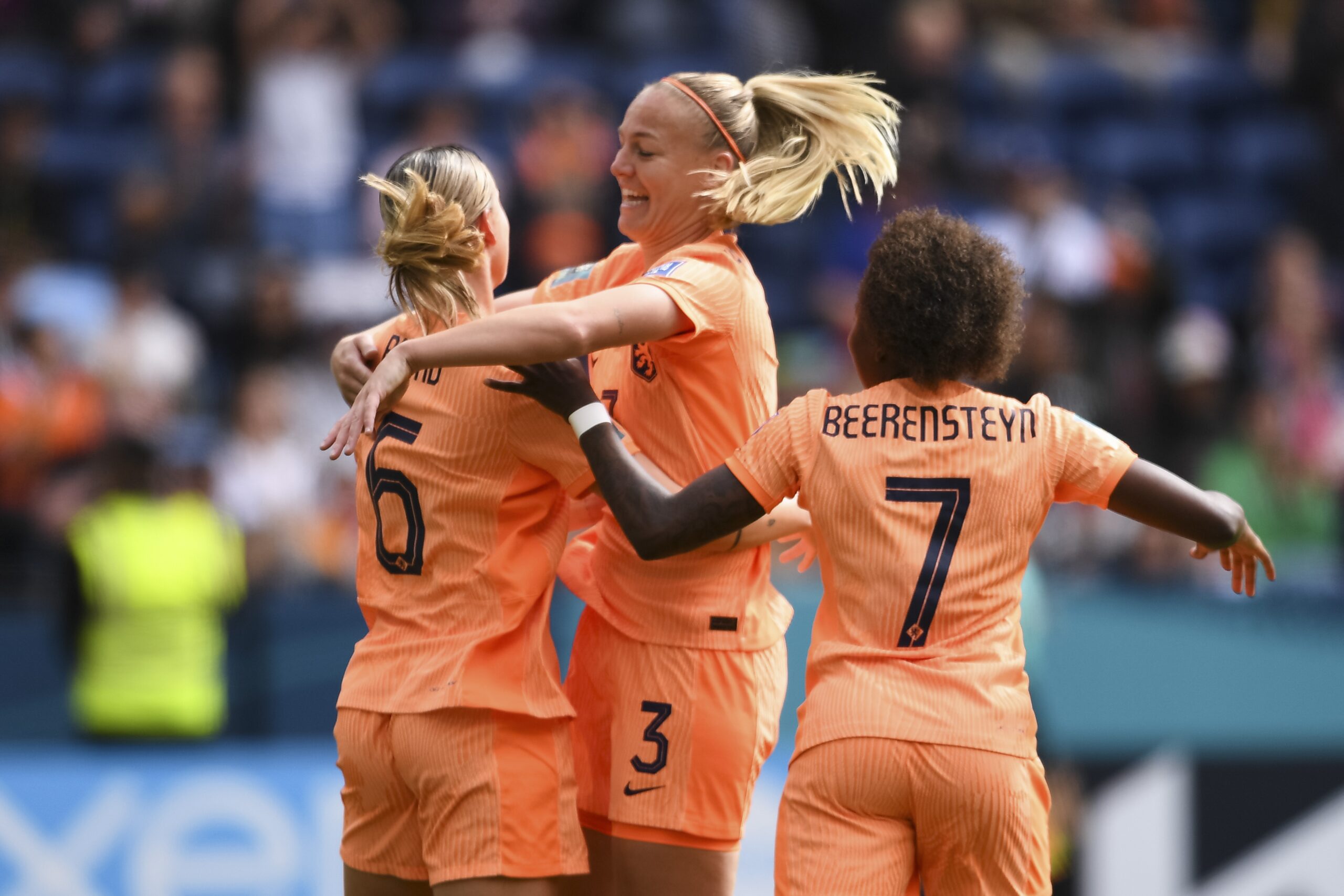 Dutch Women To Meet Spain After Beating South Africa Dutchnews Nl