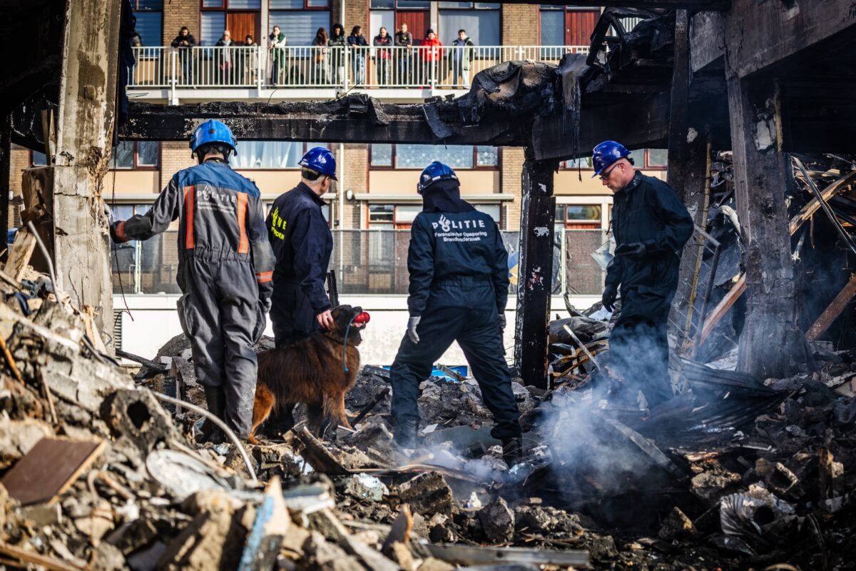 Rescue Workers Find Two More Bodies At Rotterdam Blast Site - DutchNews.nl