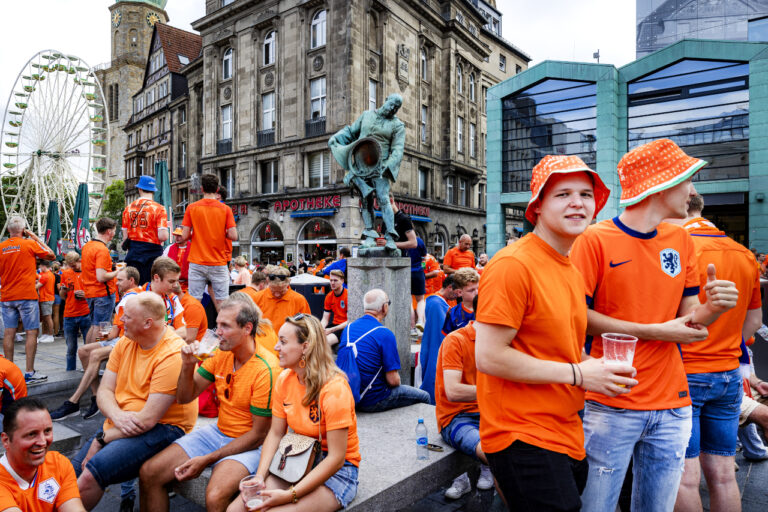 Orange fever brews in Dortmund as Netherlands take on England ...